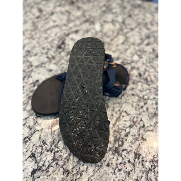 Teva men’s sandals size 10